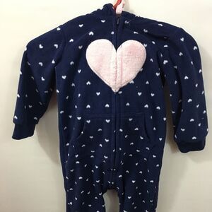 Carters Girls Lg Sleeved w/hearts Onesie PJ’s 12 m